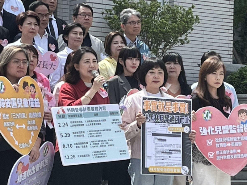 名嘴爆料是督導不周害死剴剴，民進黨立委林月琴今日再度哽咽還原始末。   圖：金大鈞／攝