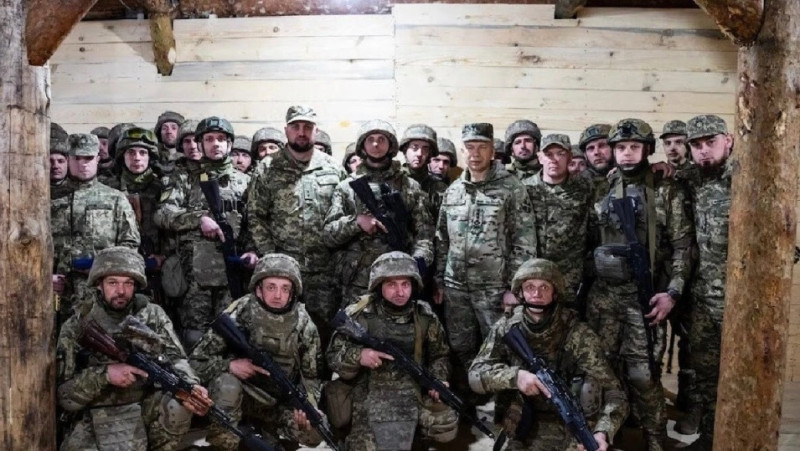 近期烏軍再次對庫爾斯克地區發起反攻，但卻受到北韓部隊的干擾，作戰成效十分有限。   圖：翻攝自 騰訊網 虎說虎侃