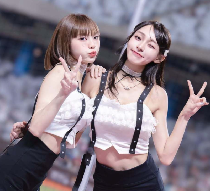 李芷霖（左）與林襄是閨蜜。   圖：翻攝自林襄IG