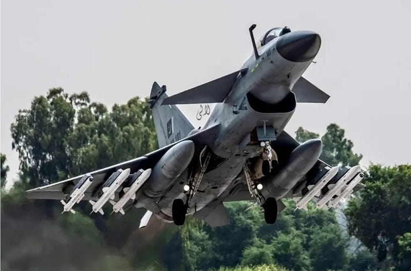 巴基斯坦空軍的JF-17戰鬥機。 圖:翻攝自騰訊新聞 巴基斯坦空軍的JF-17戰鬥機。 圖:翻攝自騰訊新聞