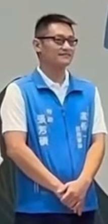 罷免立委伍麗華案領銜人張芳碩遭到屏東地檢署聲押。   圖：翻攝伍麗華臉書