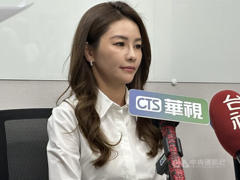 台中地檢署偵辦九州博弈集團案，前台灣電子競技聯盟董事長徐培菁（圖）近日出面控訴遭檢察官不當問訊，認為自身積極配合案件調查偵辦，但卻遭到濫權、瑕疵偵訊。中央社記者趙麗妍攝  114年5月20日   