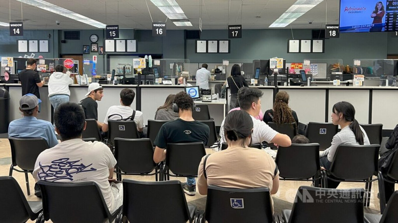 美國加州監理單位「機動車輛管理局」(DMV)是負責駕照審核、車輛登記與交通安全管理的主管機關。中央社記者林宏翰洛杉磯攝 114年5月21日