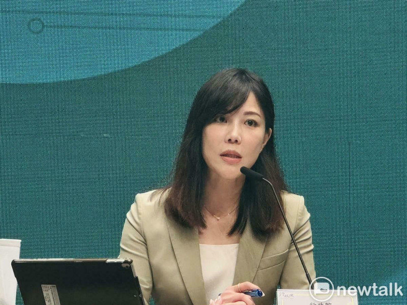 行政院發言人李慧芝今（22）天表示，主計總處是按照立法院通案通刪的方式，以統一比例刪除各地方政府的一般性補助款。   圖：謝莉慧/攝