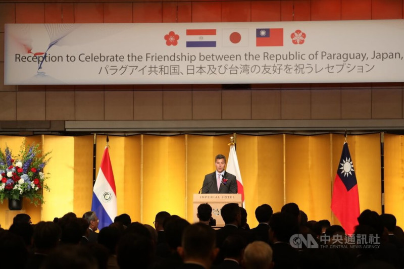 巴拉圭總統潘尼亞訪問日本，22日晚間參加慶祝台灣、巴西、日本友好酒會時受訪表示，他日前與首相石破茂舉行首腦會談，「當然有提及台灣議題」。中央社記者楊明珠東京攝 114年5月23日   圖：中央社提供