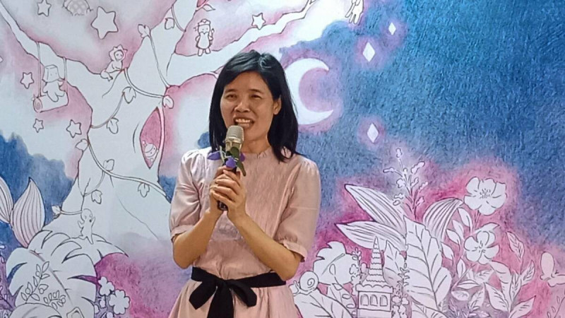 王小芬說,學生們帶著自己的能力,走出校園、走進社區,是一場很真實、很有生命力的交流。 圖:孫家銘攝