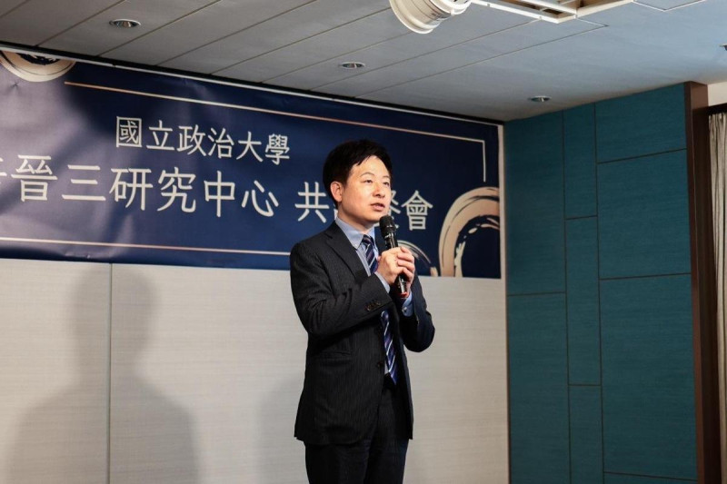 李世暉主任說明安倍晉三研究中心成立旨趣。 圖:shihyi.work 提供 李世暉主任說明安倍晉三研究中心成立旨趣。 圖:shihyi.work 提供