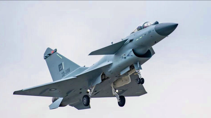 巴基斯坦空軍確實有梟龍戰機參與印巴空戰，但大部分戰果是殲-10CE 取得。   圖：翻攝自百度百科