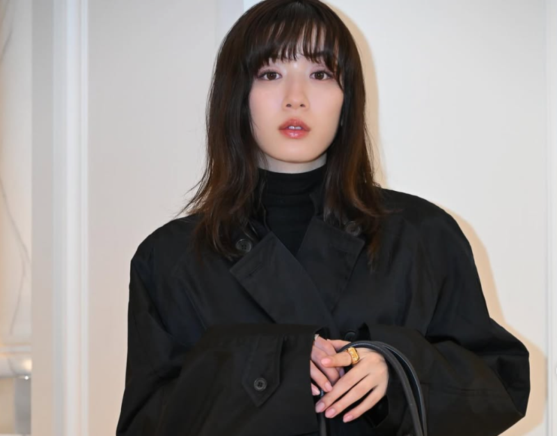永野芽郁參加新戲的殺青宴時，拿不倫戀自嘲「這次輪到我成為『被報導的一方』了」，開玩笑的態度讓大批日本網友傻眼炮轟「根本沒在反省」。   圖：翻攝自永野芽郁IG