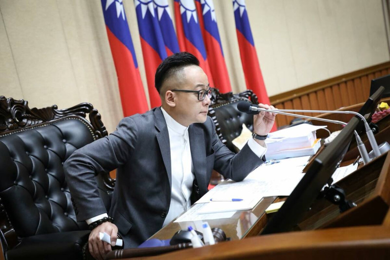 民進黨基隆市議會議長童子瑋 圖:翻攝自童子瑋臉書