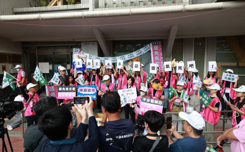 馬文君連署遭退回4千件  罷團質疑選委會刻意刁難