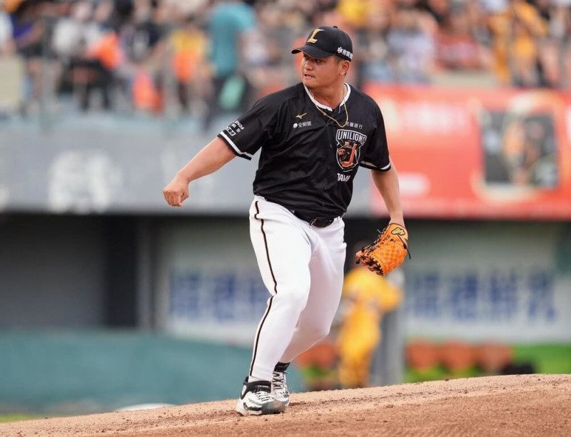 中華職棒統一7-ELEVEn獅隊投手胡智爲（圖）25日登板投2.2局挨2轟吞敗。總教練林岳平表示，胡智爲的角色一樣，還是會擔任長中繼，雖然結果不是這麼好，但狀況是不錯的。圖為25日出賽畫面。（統一獅隊提供）中央社記者謝靜雯傳真  114年5月27日   
