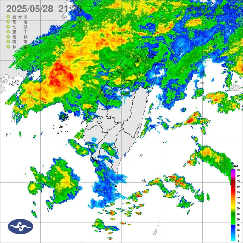 氣象署對18縣市發布大雨特報。 圖:翻攝氣象署臉書