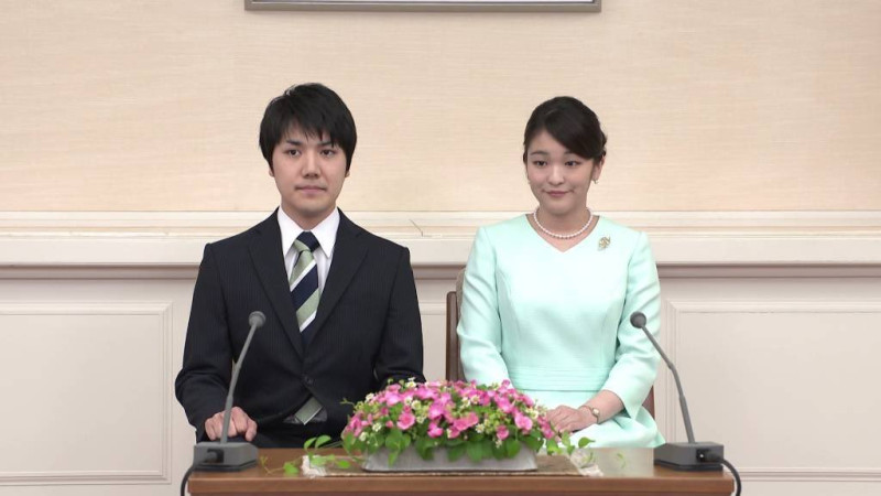 日本宮內廳今（30）日宣布，秋篠宮文仁親王的長女、前皇室成員小室真子已在美國產下第一個孩子。   圖:翻攝自X@AZ8Q7AwgftNEDr5