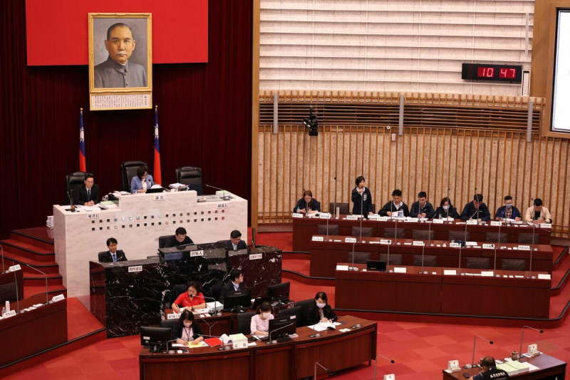 高雄市碳預算正式通過議會審議。   圖：高雄市環保局/提供