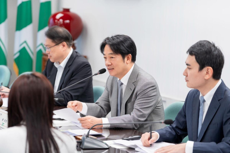 賴清德說,民進黨青年局要成為民進黨推動政黨外交的重要平台。 圖:民進黨提供