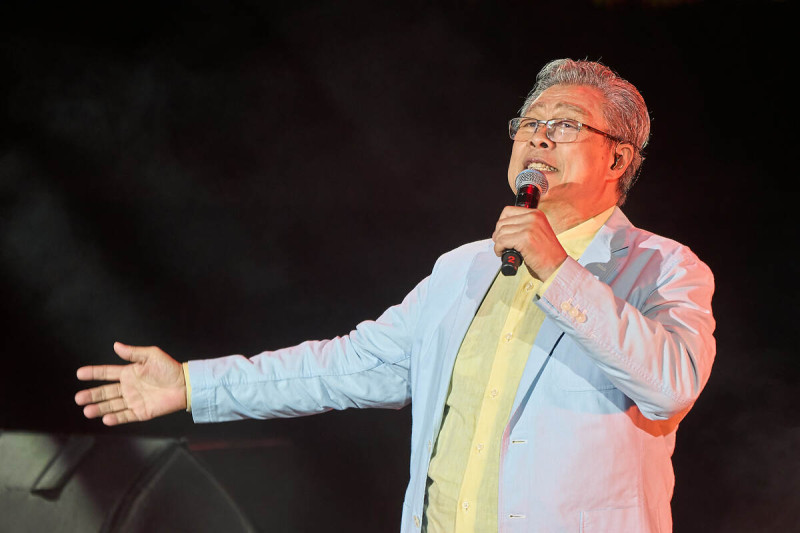 印太戰略智庫執行長矢板明夫為了紀念六四36週年,以及捍衛自由與台灣主體性,4日晚間在台北國際會議中心舉辦「挺自由愛台灣」公益音樂會。藝人楊烈也有出席。 圖:印太戰略智庫提供