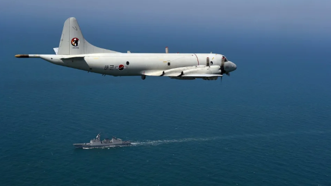 韓國海軍裝備的P-3海上巡邏機。 圖:翻攝自軍武次位面 韓國海軍裝備的P-3海上巡邏機。 圖:翻攝自軍武次位面