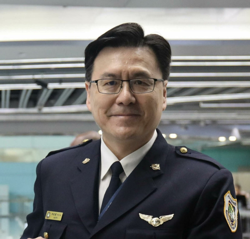 移民署今(6)日公布高階主管人事異動,內政部核定該署主任秘書則由國境事務大隊大隊長林澤謙陞任。 圖:移民署提供