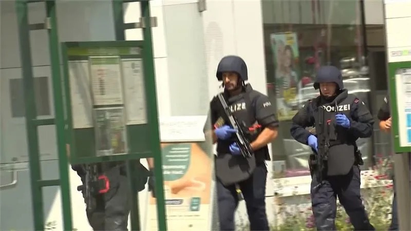 奧地利發生該國史上最嚴重槍擊事件，造成至少11人死亡。   圖：翻攝X（前推特）