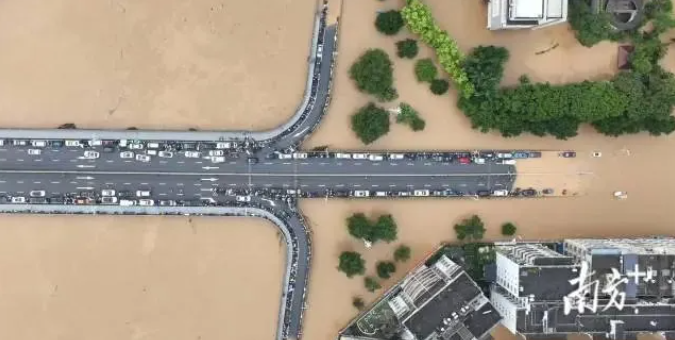 6月18日早7時,懷集縣市最新空拍圖 圖:翻攝自DV現場
