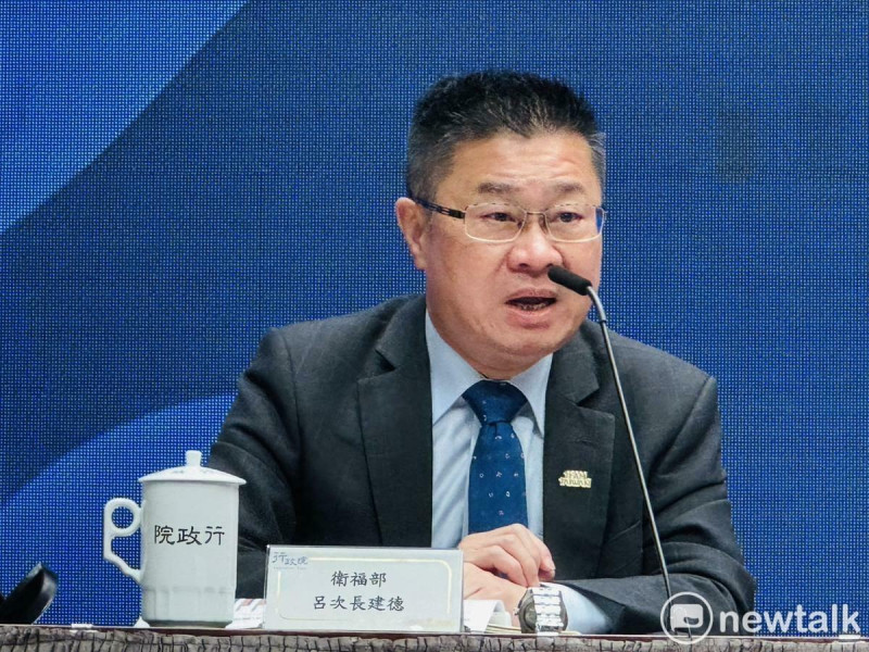 衛福部次長呂建德今（19）天列席行政院會後記者會。   圖：謝莉慧/攝