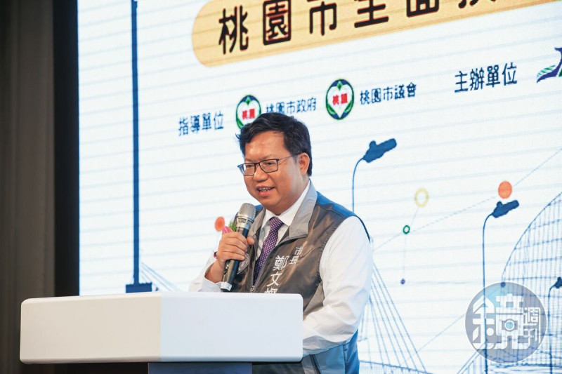 鄭文燦開庭時極力喊冤，詳述土地開發流程，強調沒有索賄或對價關係。   