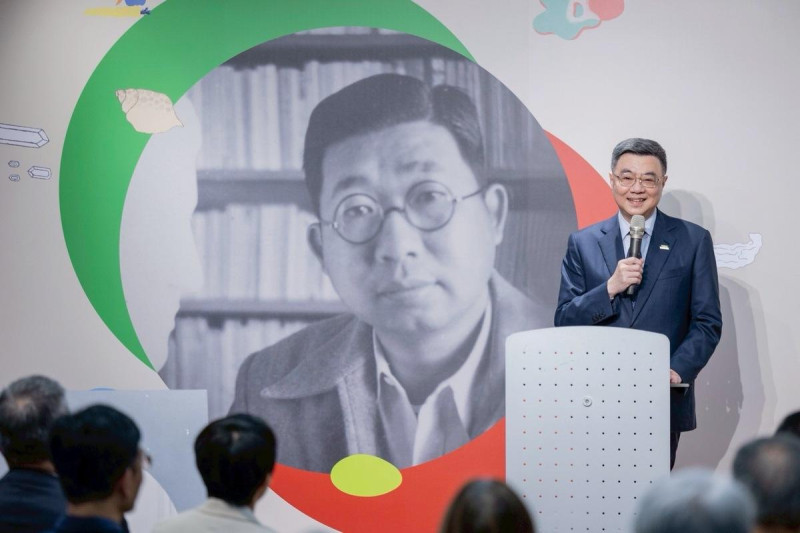 行政院長卓榮泰今（25）日出席《詹冰全集》新書發表茶會。   圖：行政院提供