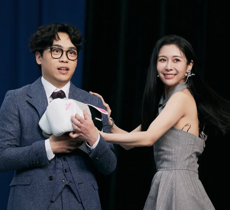 Albee(右)近期捲入賀瓏及前女友天殘的感情風波。   圖：翻攝自Albee IG