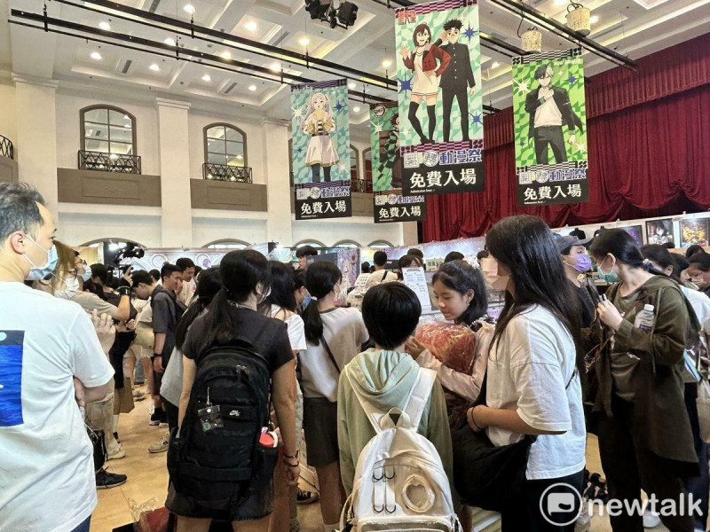 中友動漫祭吸引大批動漫迷前來朝聖。   圖：唐復年/攝