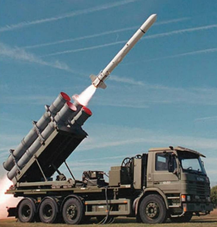 我國向美國採購的100套、400枚RGM-84L-4 Block II（U）型陸射型魚叉反艦飛彈系統，首批裝備日前已運抵台灣。   圖：翻攝自 軍武情人夢