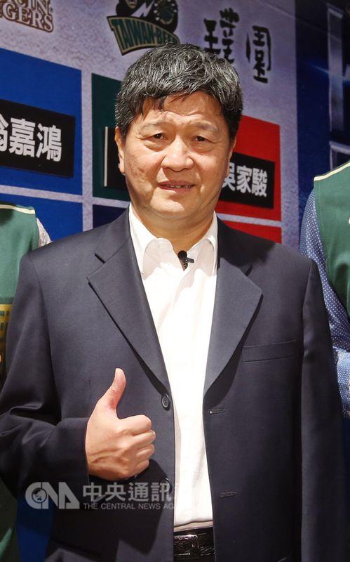前中華男籃與SBL台灣啤酒籃球隊總教練閻家驊，被控涉及運動簽賭案。   圖 : 中央社檔案照片