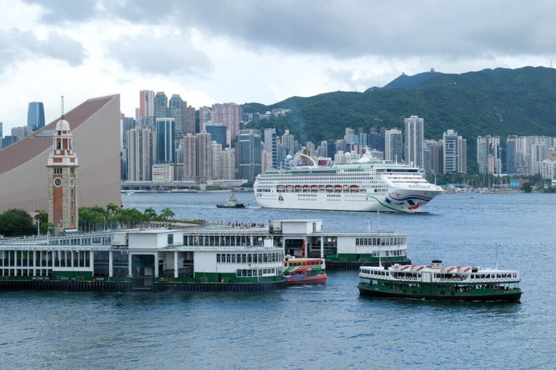 香港國安法實施了5年，街頭的抗議聲吶喊聲已消失，如今市民將心思放回日常生活，努力適應時代的巨變。圖為香港維多利亞港。   圖：（中新社提供）中央社  
