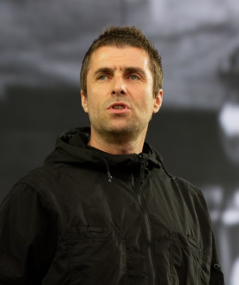 英國知名搖滾樂隊綠洲主唱利亞姆·加拉格 （Liam Gallagher）。   圖 : 翻攝自維基百科
