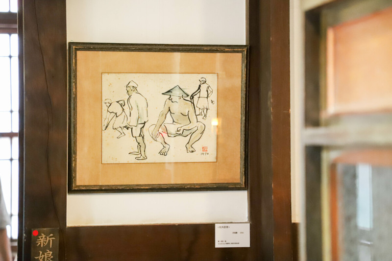 礦工畫家洪瑞麟作品展「同伴」開展，嘉義培桂堂展出礦工生命風景。   圖/嘉義縣政府提供。