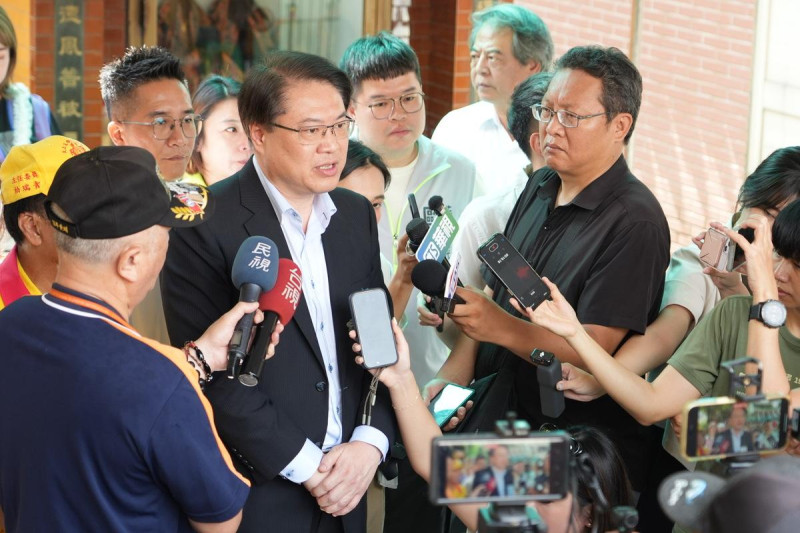 林右昌說，民進黨全力協助公民團體。   圖：民進黨／提供