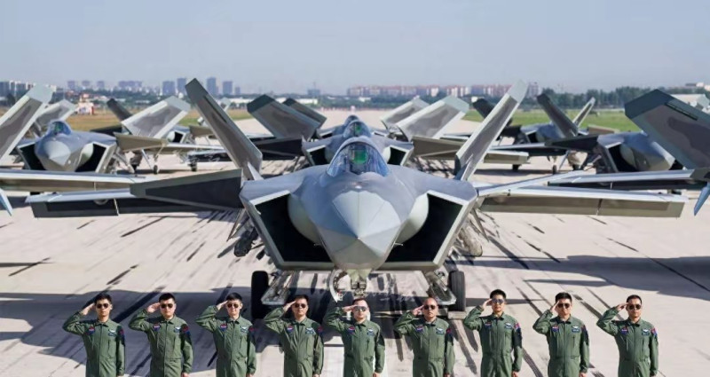 中國殲-20 傳出列裝第 14 個空軍旅。   圖：翻攝自 X  K.L