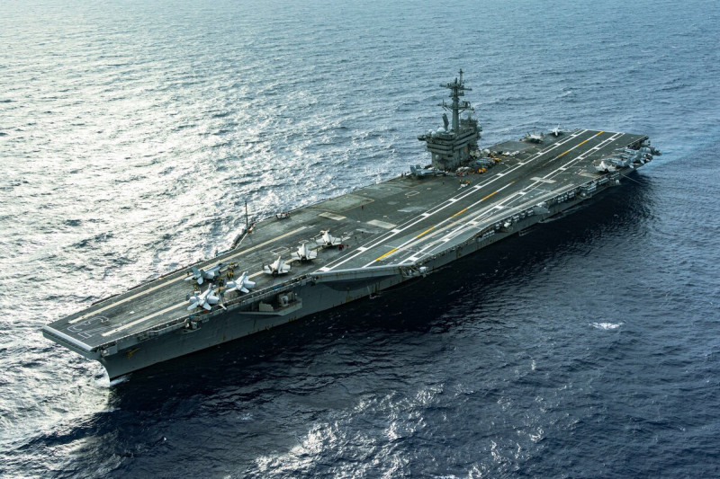 美國海軍「華盛頓號（USS George Washington，CVN-73）」航空母艦。   圖：翻攝「X」@DeptofDefense