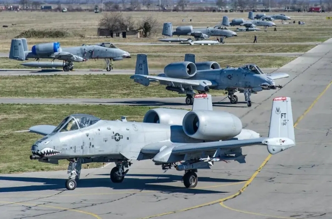 美軍A-10攻擊機中隊。 圖 : 翻攝自軍武大V
