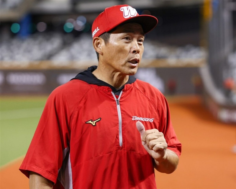 中華職棒下半季4日開打，味全龍隊總教練葉君璋（圖）表示，趁著上、下半季期間，有跟領隊一起到日本球隊基地做參觀。（味全龍隊提供）   