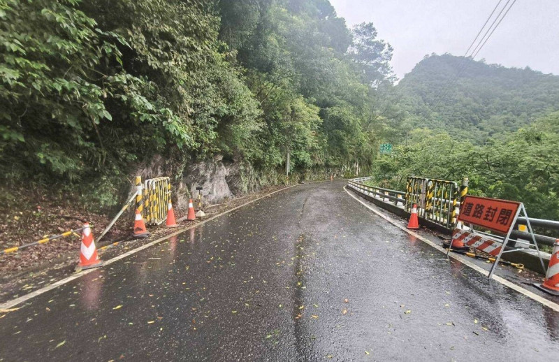 臺東縣海端鄉台20線向陽至霧鹿路段,已恢復正常通行。 圖:公路局南區養工程分局/提供