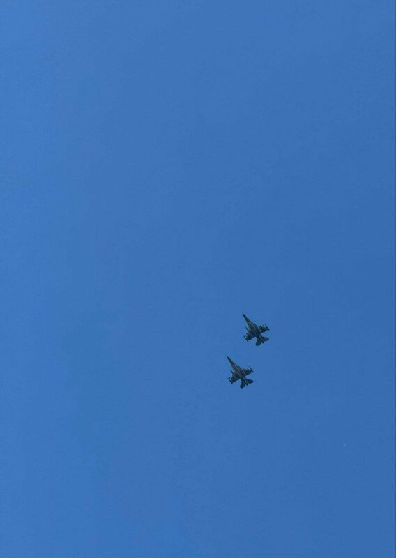 兩台 F-16 戰機被發現出現在俄烏戰場前線。 圖 : 翻攝自X 兩台 F-16 戰機被發現出現在俄烏戰場前線。 圖 : 翻攝自X