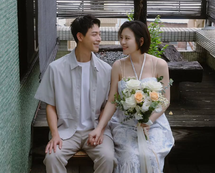 連晨翔上月無預警宣布與大3歲的女星劉品言結婚，且女方已懷孕超過3個月的好消息。   圖：翻攝自連晨翔IG