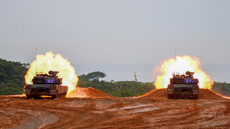 M1A2T新式戰車實彈射擊訓練。   圖：軍聞社提供