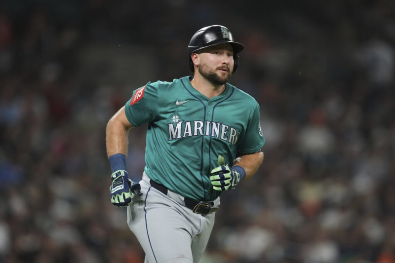 美國職棒大聯盟MLB西雅圖水手強棒拉利（圖）12日扛出本季第37、38轟。（美聯社）   