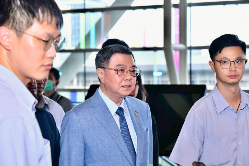 對於台師大女足教練以扣學分的方式威脅選手配合研究抽血一案，行政院長卓榮泰今（16）天下午出席「第55屆全國技能競賽開幕典禮」前受訪表示「震怒」。   圖：行政院提供