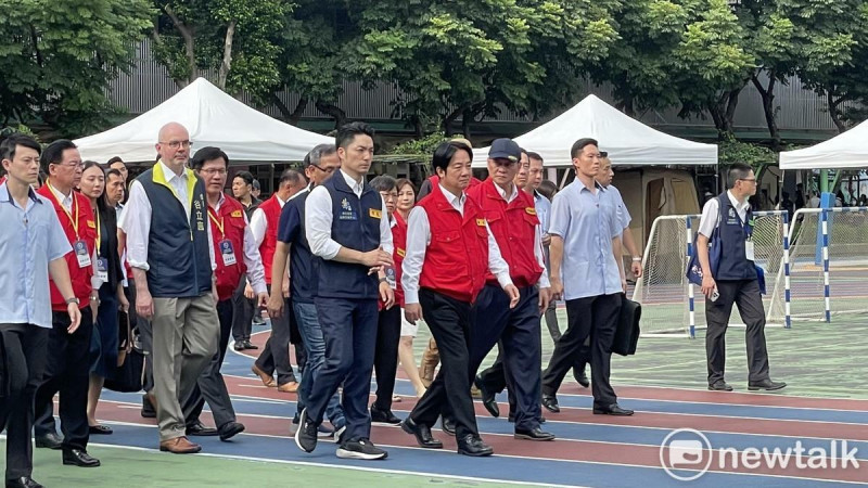 賴清德與蔣萬安同台城鎮韌性演習，不過雙方在致詞階段火藥味濃厚。   圖：高逸帆／攝