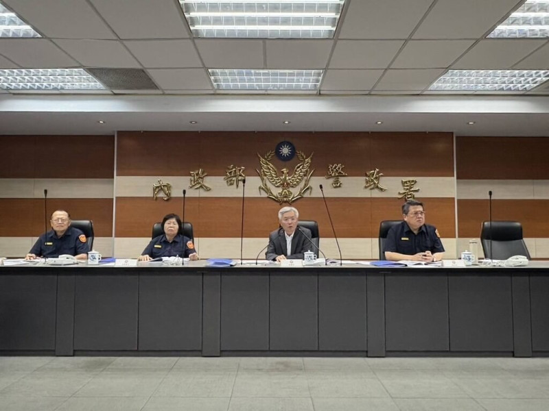 罷免投開票日倒數，警政署17日特別邀集430名重要警察幹部召開專案視訊會議，宣示嚴正執法及制裁暴力之決心。（警政署提供）中央社記者黃麗芸傳真  114年7月17日   