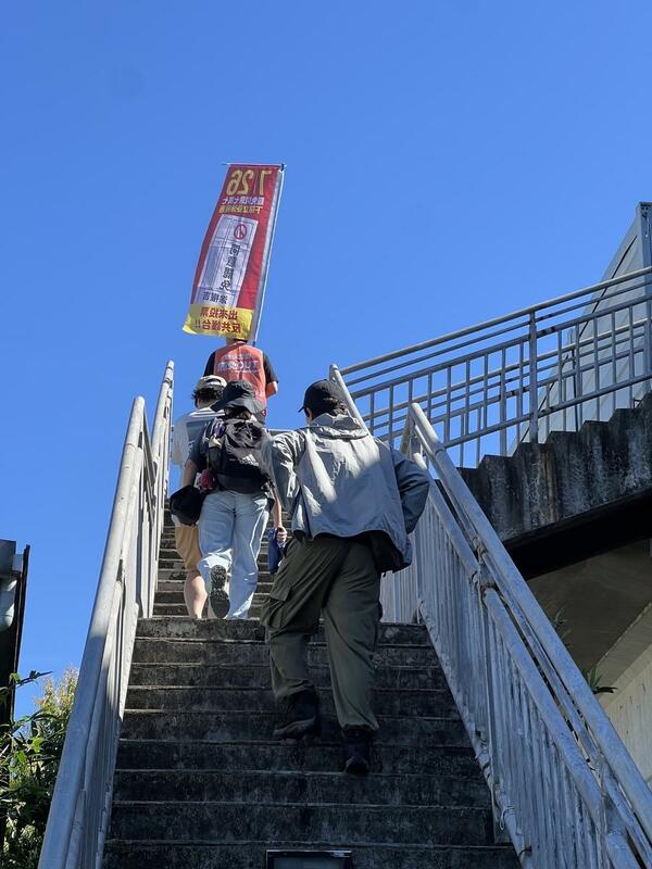 「這次罷免是撥亂反正的最後時刻了」，朱詩鈺表示，「走到這裡，我們已經走過200多個日夜。現在，台灣需要你，一起完成，這最後一哩路。」   圖：「Taiwan Action」提供
