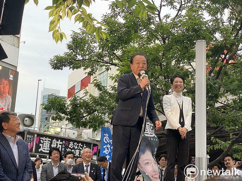 蓮舫跟立憲民主黨黨魁野田佳彥非常好,野田鼓勵她選知事及這次復出選參議員,因為有蓮舫,野田也接受台灣外交部邀請訪台見了賴清德。 圖:劉黎兒攝 蓮舫跟立憲民主黨黨魁野田佳彥非常好,野田鼓勵她選知事及這次復出選參議員,因為有蓮舫,野田也接受台灣外交部邀請訪台見了賴清德。 圖:劉黎兒攝